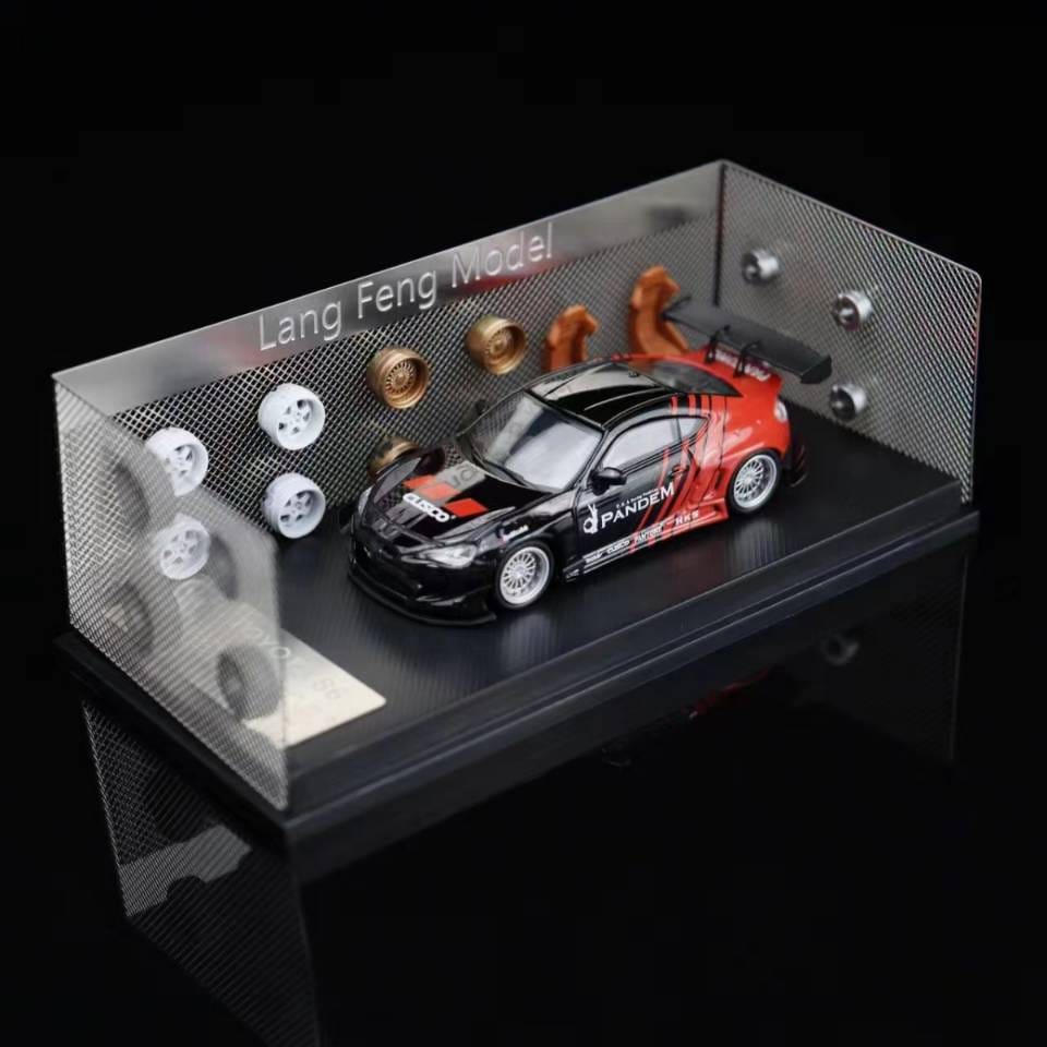 LF Model Toyota GT86 Pandem Advan Rocket Bunny V3.0 1:64