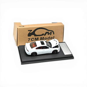(Pre-Order) 7CM Model Dodge Charger SRT Hellcat - White Knuckle 1:64