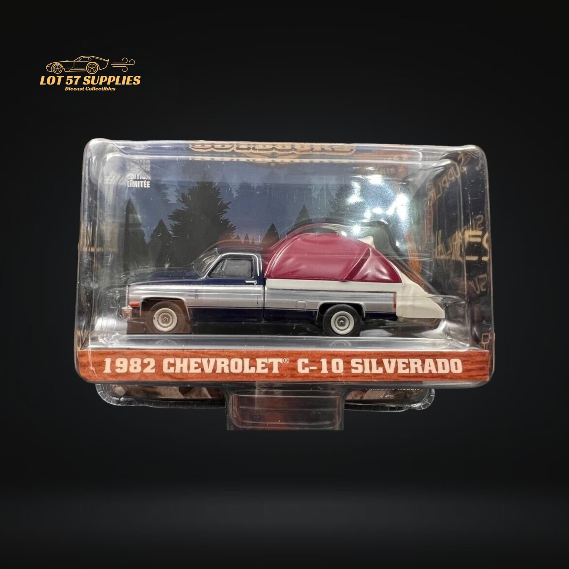 2022 Greenlight 1982 Chevrolet Silverado C-10 Silverado with Tent 1:64