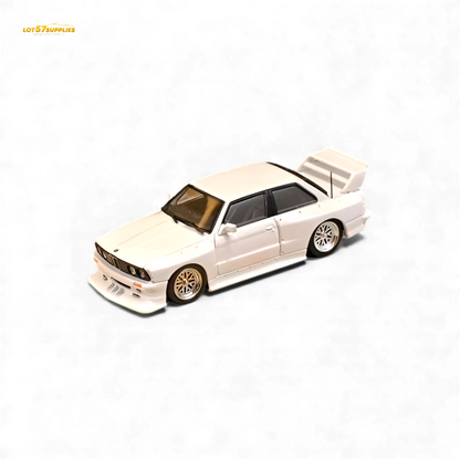 (Pre-Order) SW BMW E30 M3 LTO Modified - White 1:64