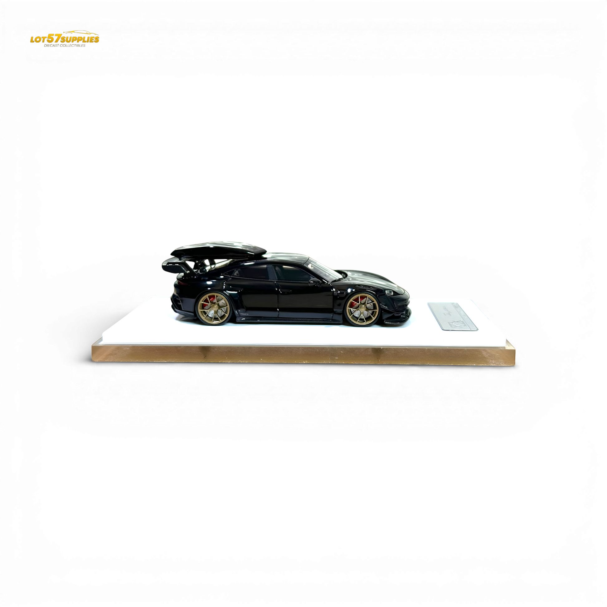 Error404 Porsche Taycan Black with Roof Box 1:64 - Image 7