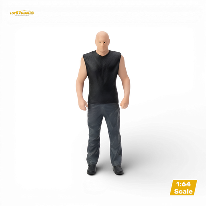 LOT57 Dominic Toretto 1:64 Diorama Figure - Image 1