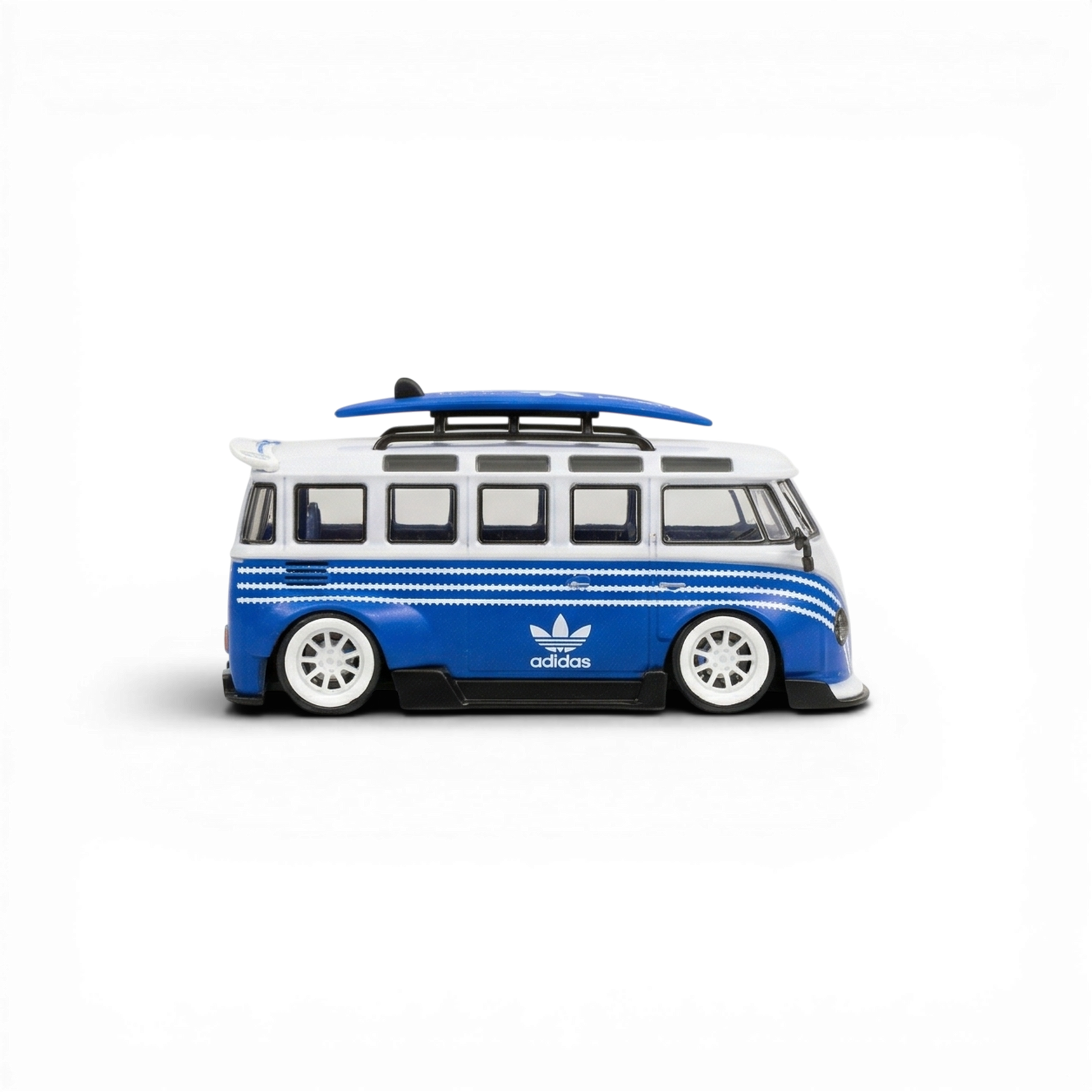 LF Model Volkswagen T1 Kombi with Surfboards Blue/White 1:64 - Image 4