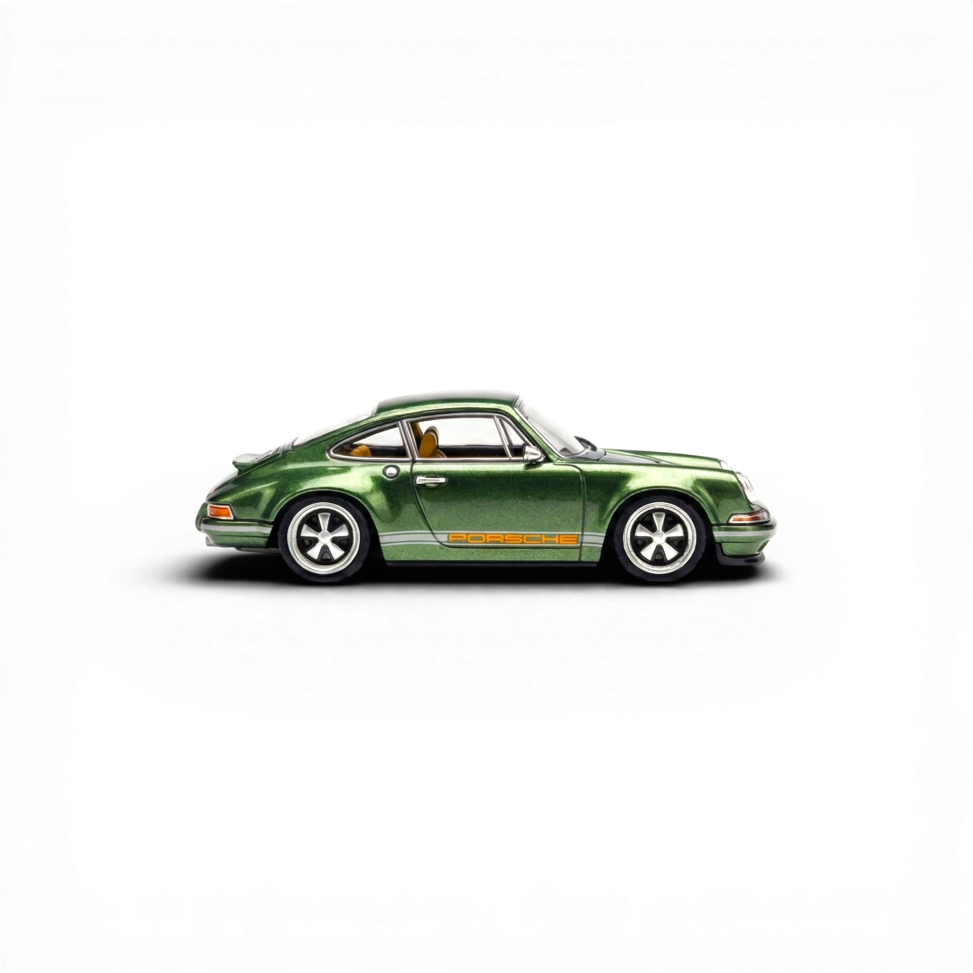 (Pre-Order) Zincit Model Singer Coupe - Metallic Oak Green 1:64 - Image 4