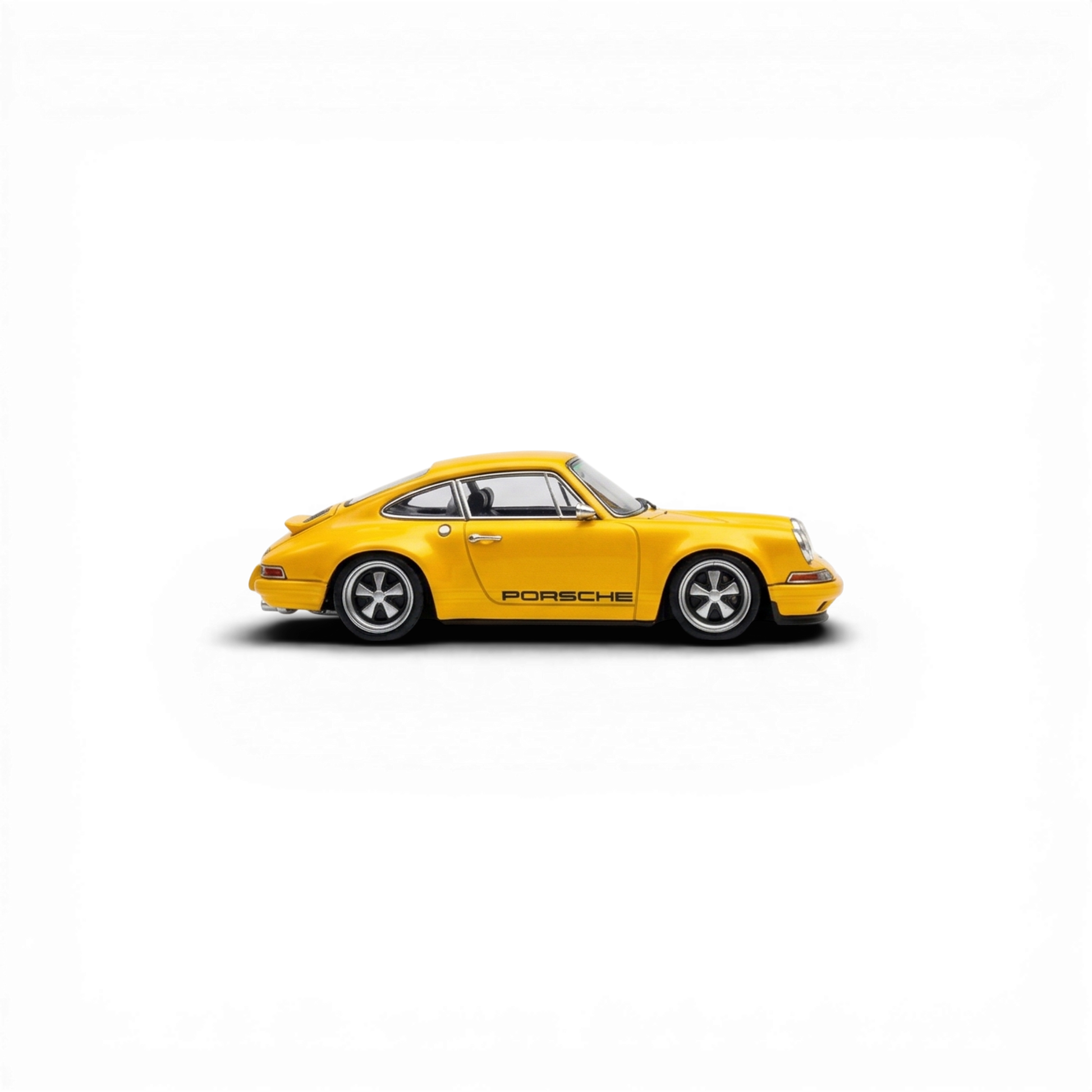 (Pre-Order) Zincit Model Singer Coupe - Yellow 1:64 - Image 4