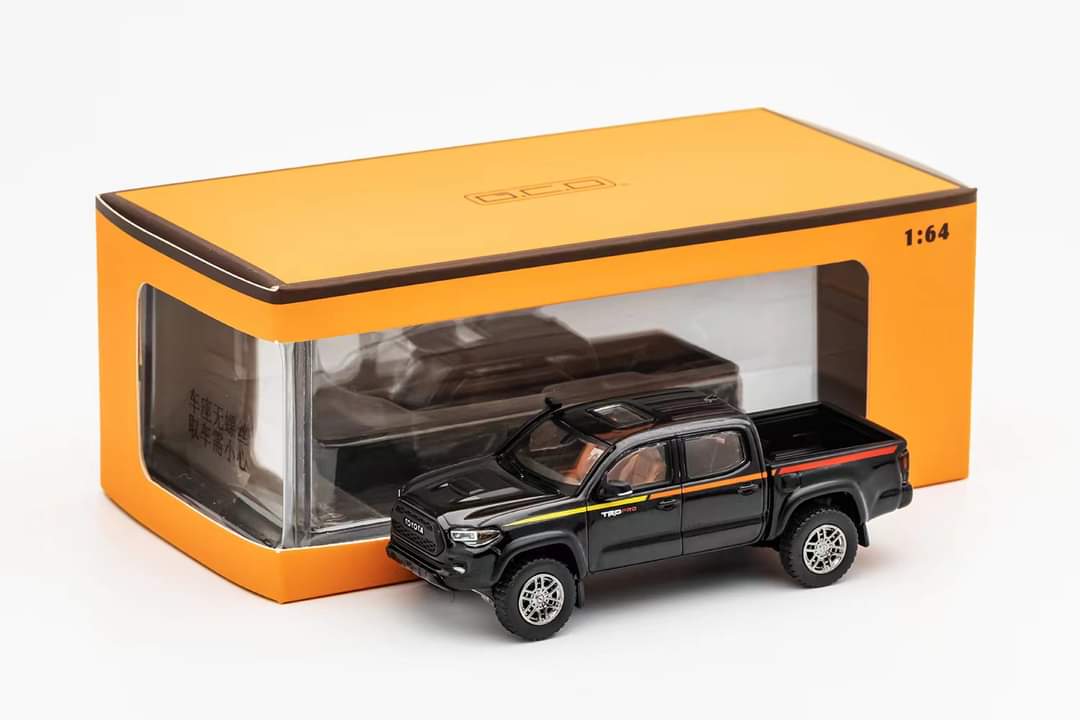 (Pre-Order) GCD Toyota TACOMA Pickup Truck Black Bull Pattern With Granty Spot Lights 1:64