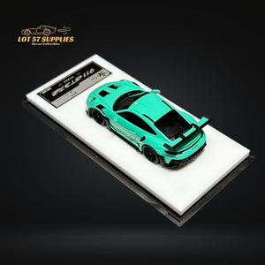 FuelMe Porsche 911 (992) GT3 RS in Mint Green 1:64