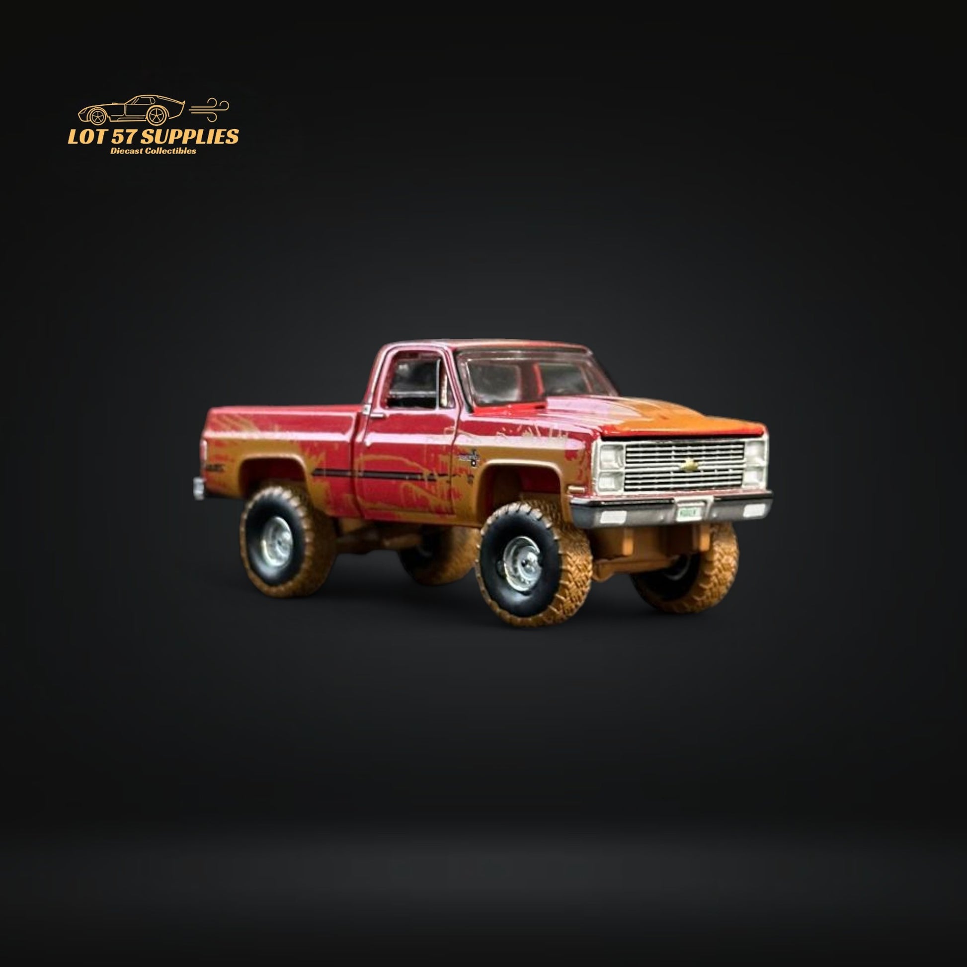 Auto World 1983 Chevrolet Silverado K10 4x4 Muddy LIFTED Squarebody 1:64 BUNDLE 1:64