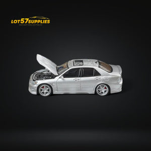 Focal Horizon 1999 Toyota Altezza RS200 SXE10 in Silver Openable Hood & TE37 Wheels 1:64
