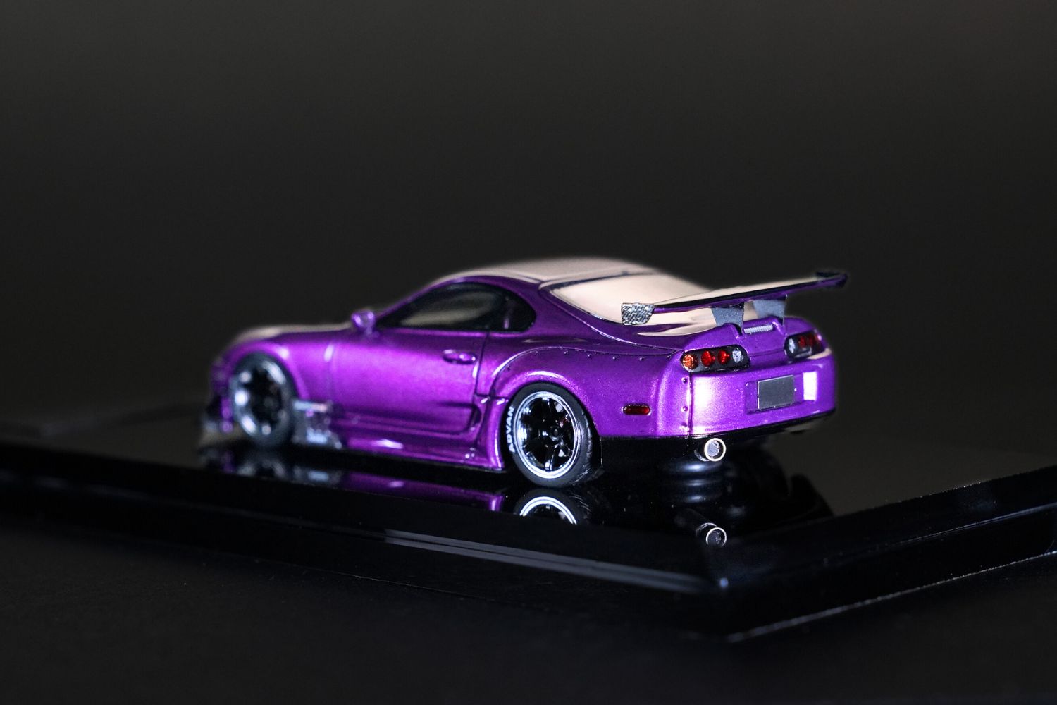 YM Model X LOT 57 Exclusive Toyota Supra JZA80 Limited to 199 Pcs + Bonus Gift Custom Pin 1:64