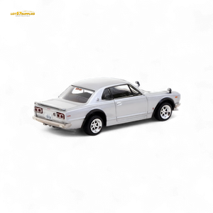 Tarmac Works Global64 Nissan Skyline 2000 GT-R in Silver 1:64