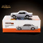 Tarmac Works Global64 Nissan Skyline 2000 GT-R in Silver T64G-043-SL 1:64