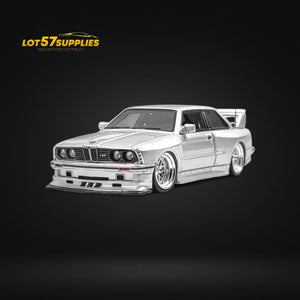 (Pre-Order) NA BMW E30 Wide-Body Resin Model Silver 1:64