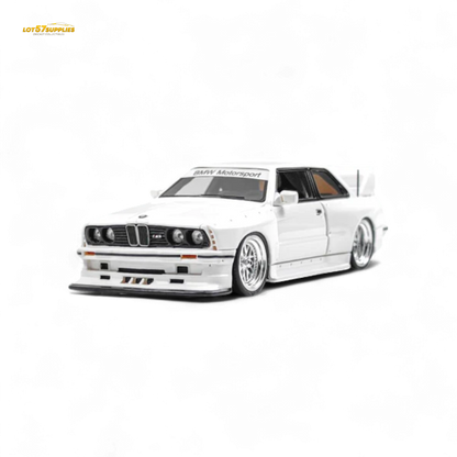 NA BMW E30 Wide-Body Resin Model White 1:64