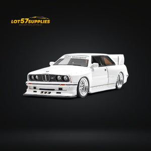 (Pre-Order) NA BMW E30 Wide-Body Resin Model White 1:64