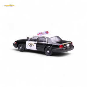 (Pre-Order) 596 Ford Crown Victoria - California Highway Patrol CHP 1:64