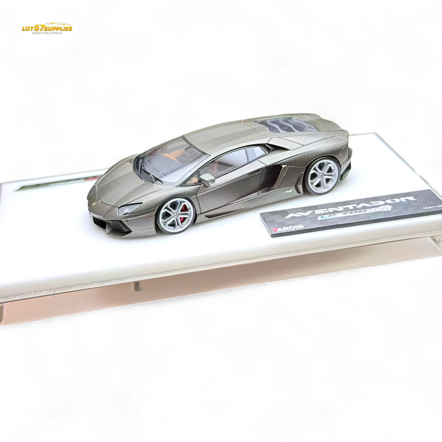 (Pre-Order) Tardis Lamborghini LP700-4 - Gold 1:64