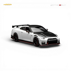 (Pre-Order) Motorhelix Nissan GT-R NISMO R35 Special Edition 2022 - Brilliant White Pearl 1:64