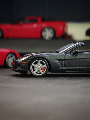 (Pre-Order) bliss Foshan APAxpo Special Exhibition Edition CORVETTE C6 - Gray Roadster (Ltd 498) 1:64