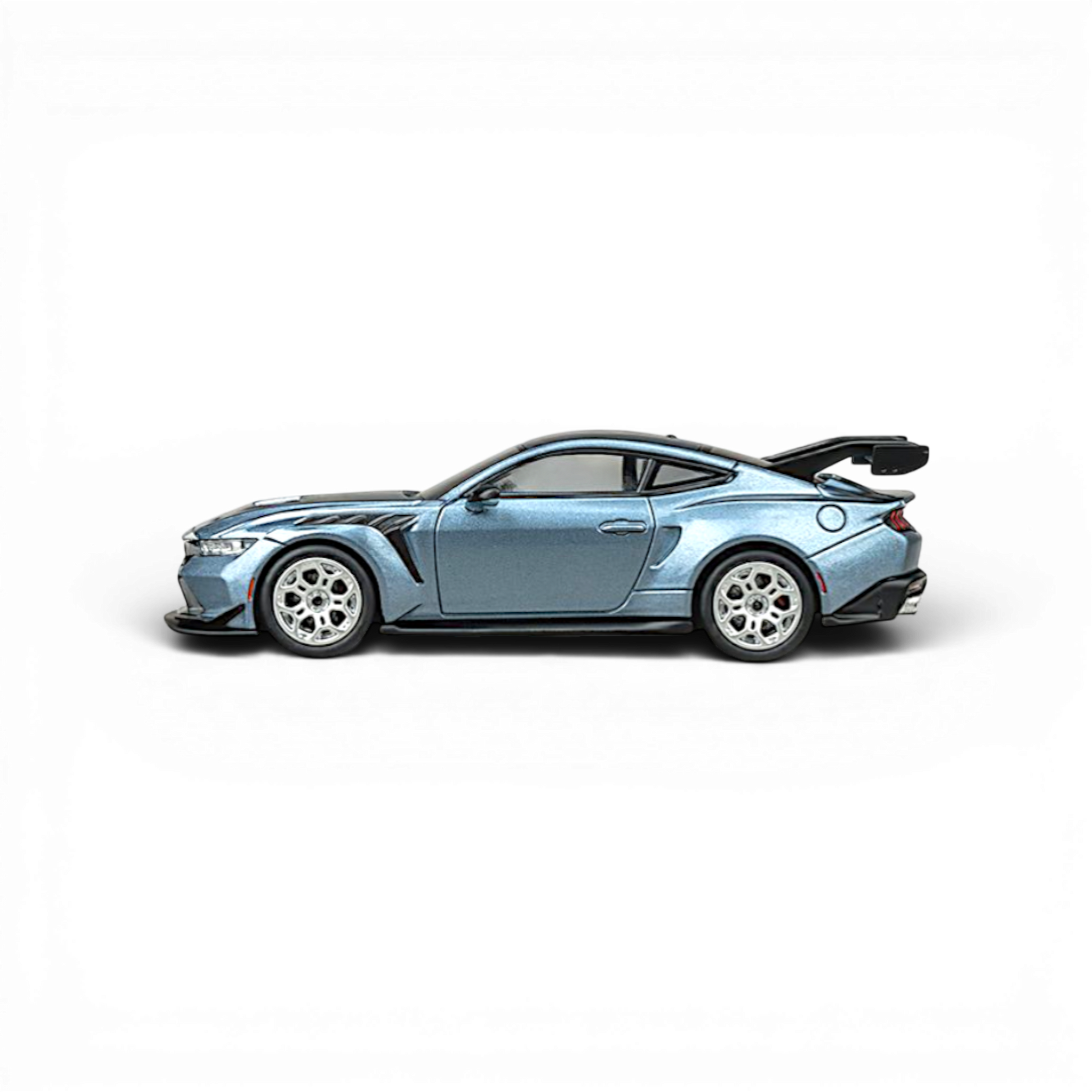 (Pre-Order) CM Model Ford Mustang GTD - Indulgent Blue 1:64