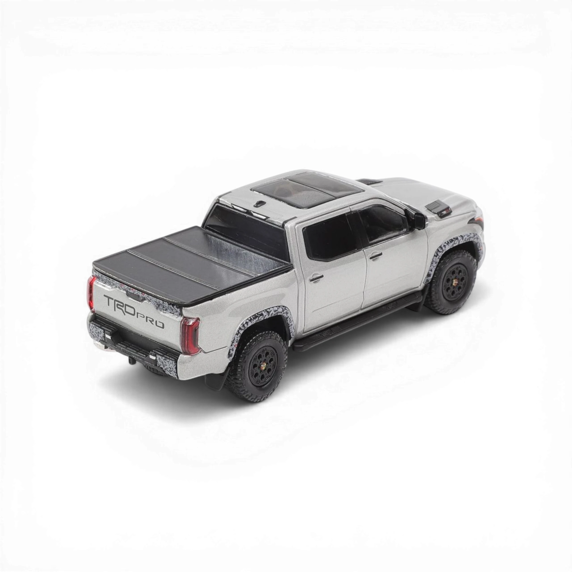 GCD Toyota Tundra - Silver (LHD) w/ Accessories 1:64