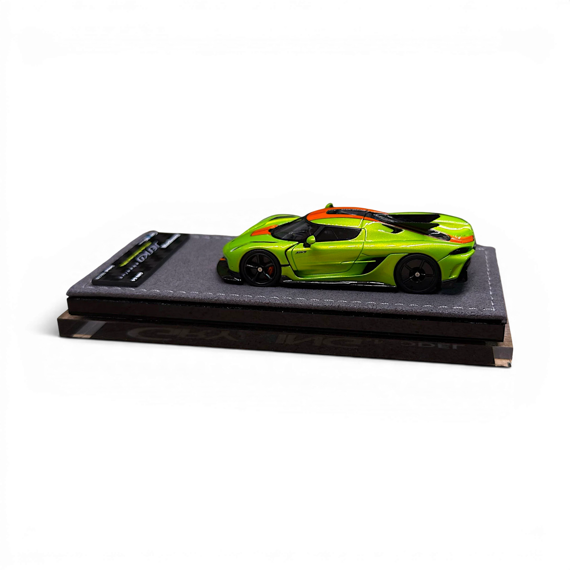 Lot57Supplies Diecast Shop GRYNING 1:64 scale Jesko Absolut model car in green and sweet mandarin with carbon fiber details