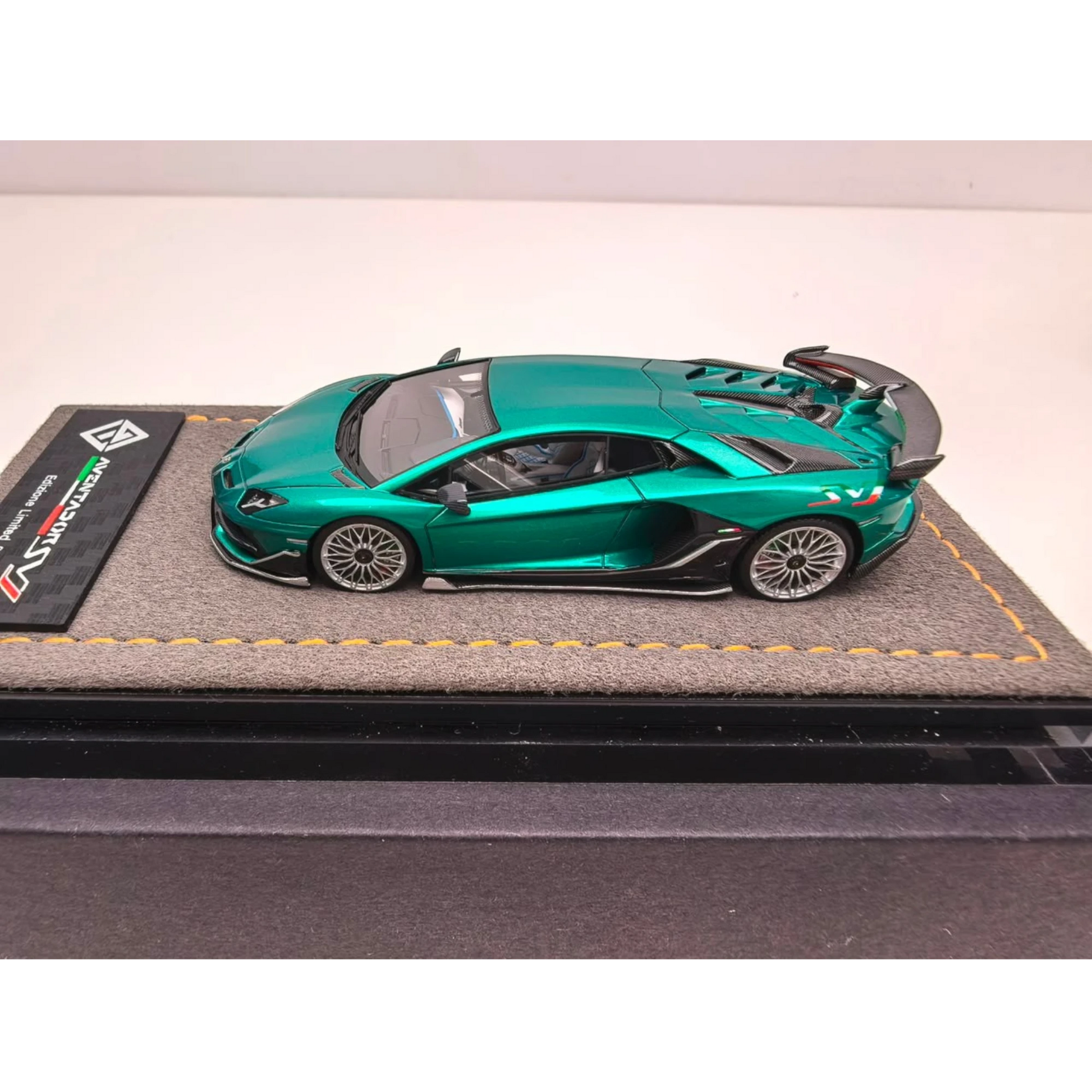 Lot57Supplies Diecast Shop GodWealth 1:64 scale resin Lamborghini Aventador SVJ model car in metallic green