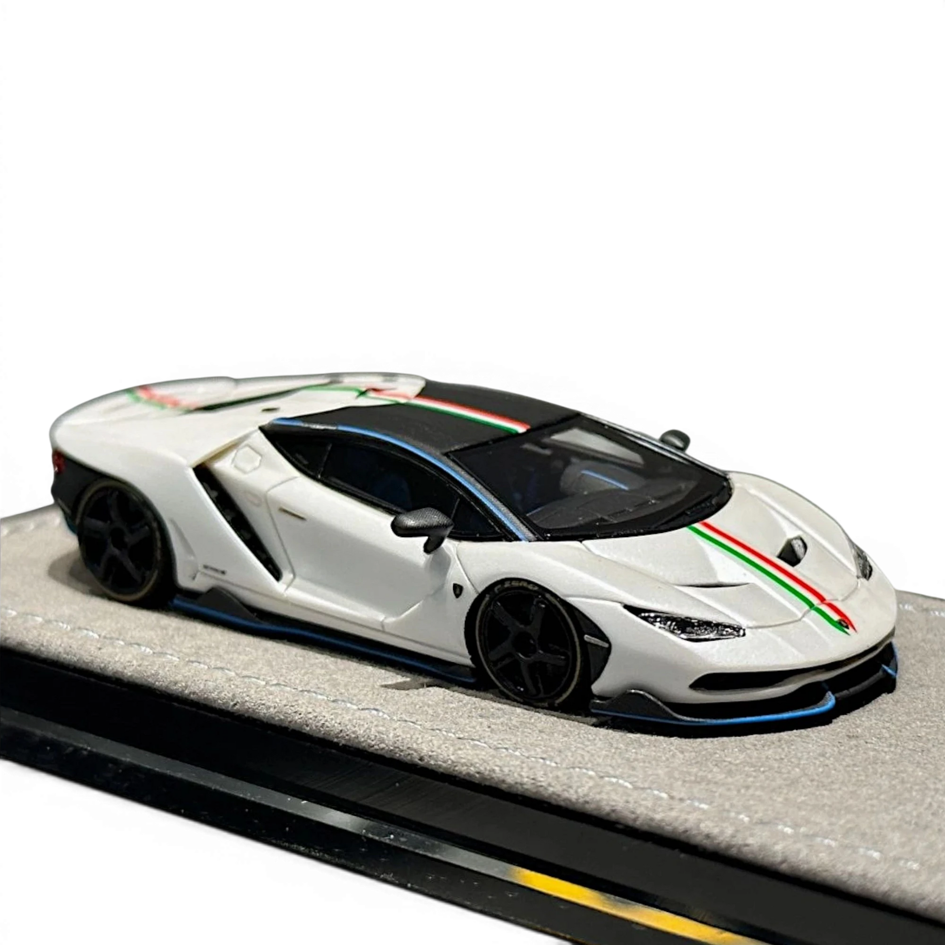 Lot57Supplies Diecast Shop HH Model 1:64 scale Lamborghini Centenario in matte white Bianco Canopus with Italian livery