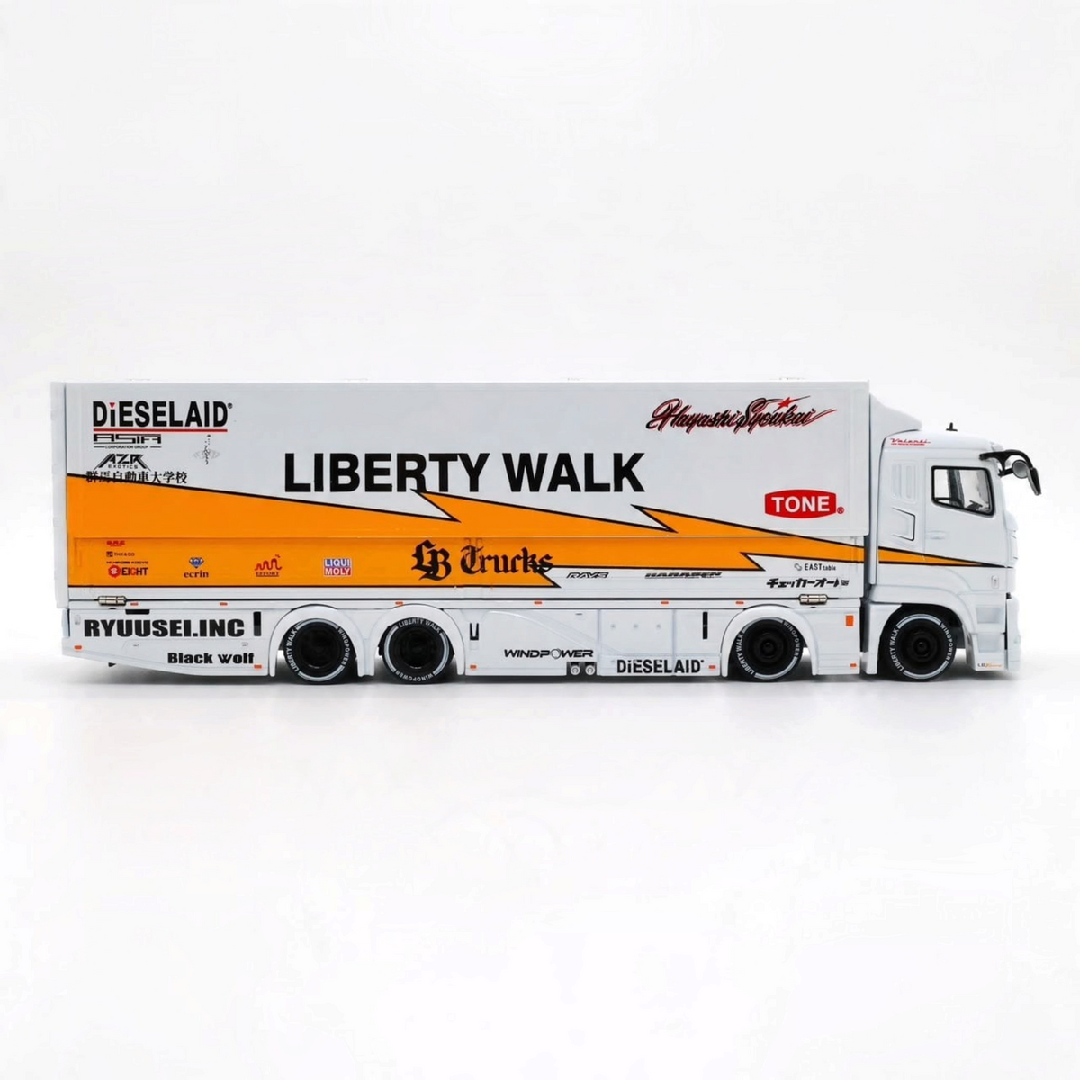 Lot57Supplies Diecast Shop 1:64 scale Tubro Truck Mitsubishi Fuso Super Great LBWK in white with yellow livery