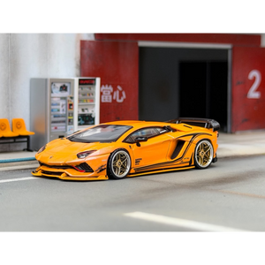 Lot57Supplies Diecast Shop 1:64 scale Rotating Wheel Rowen Aventador S diecast model car in iridescent yellow