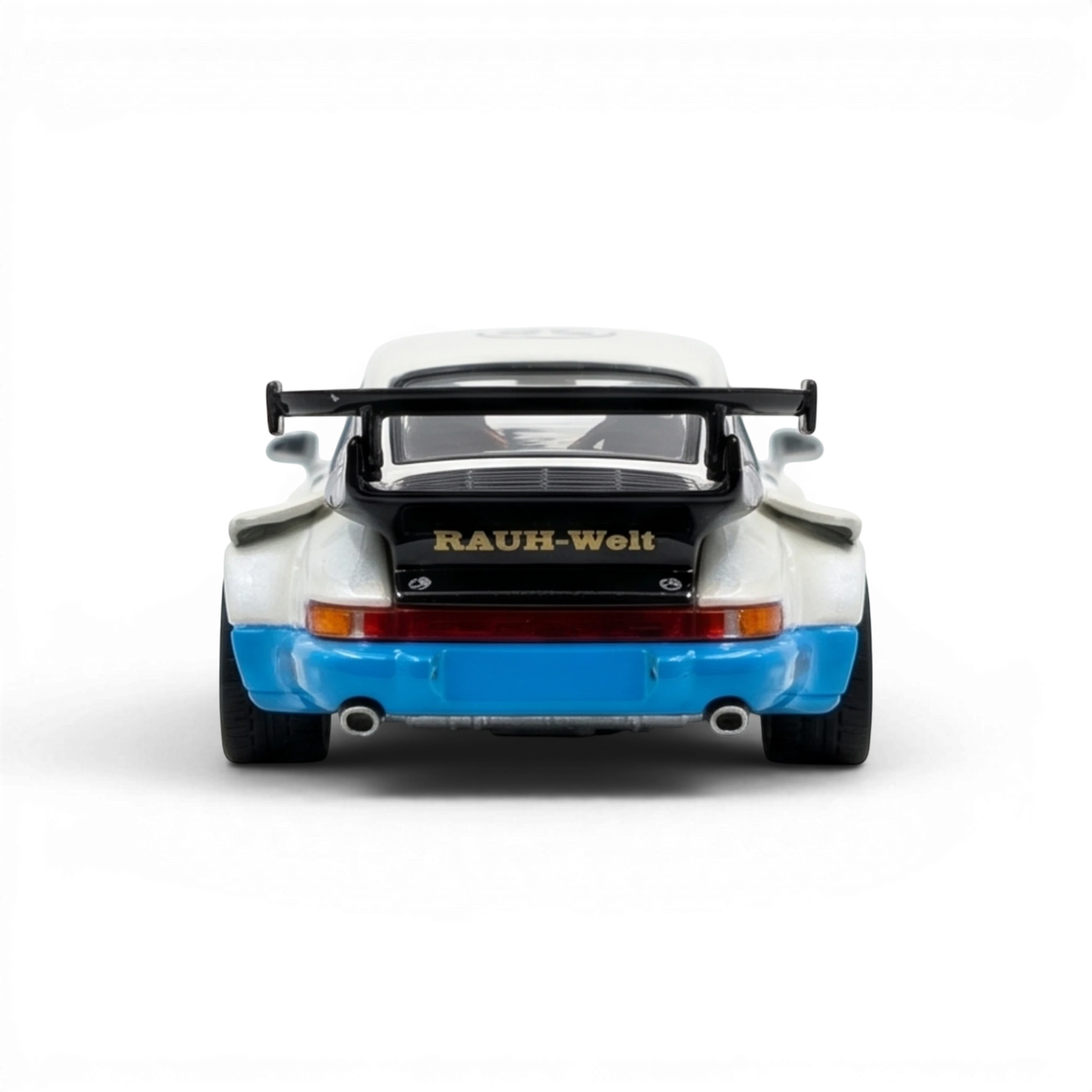RWB Porsche 930 Matte White 1:64 — PGM | LOT57 RWB Porsche 930 Matte White 1:64 — PGM | LOT57