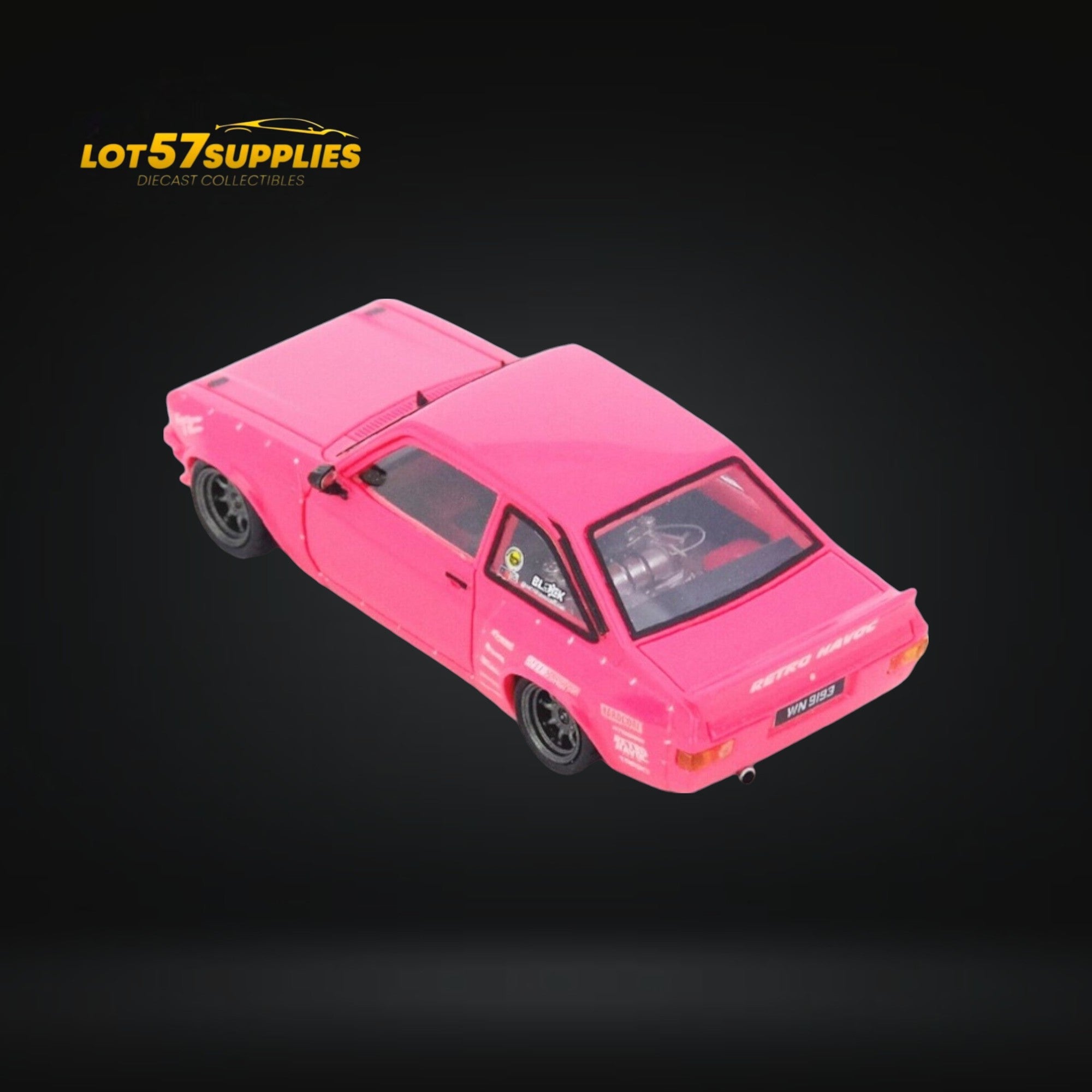 ゴールド ピンク エンジン付きミニカー Inno64 Ford Escort MK2 1:64 Diecast | LOT57 Supplies