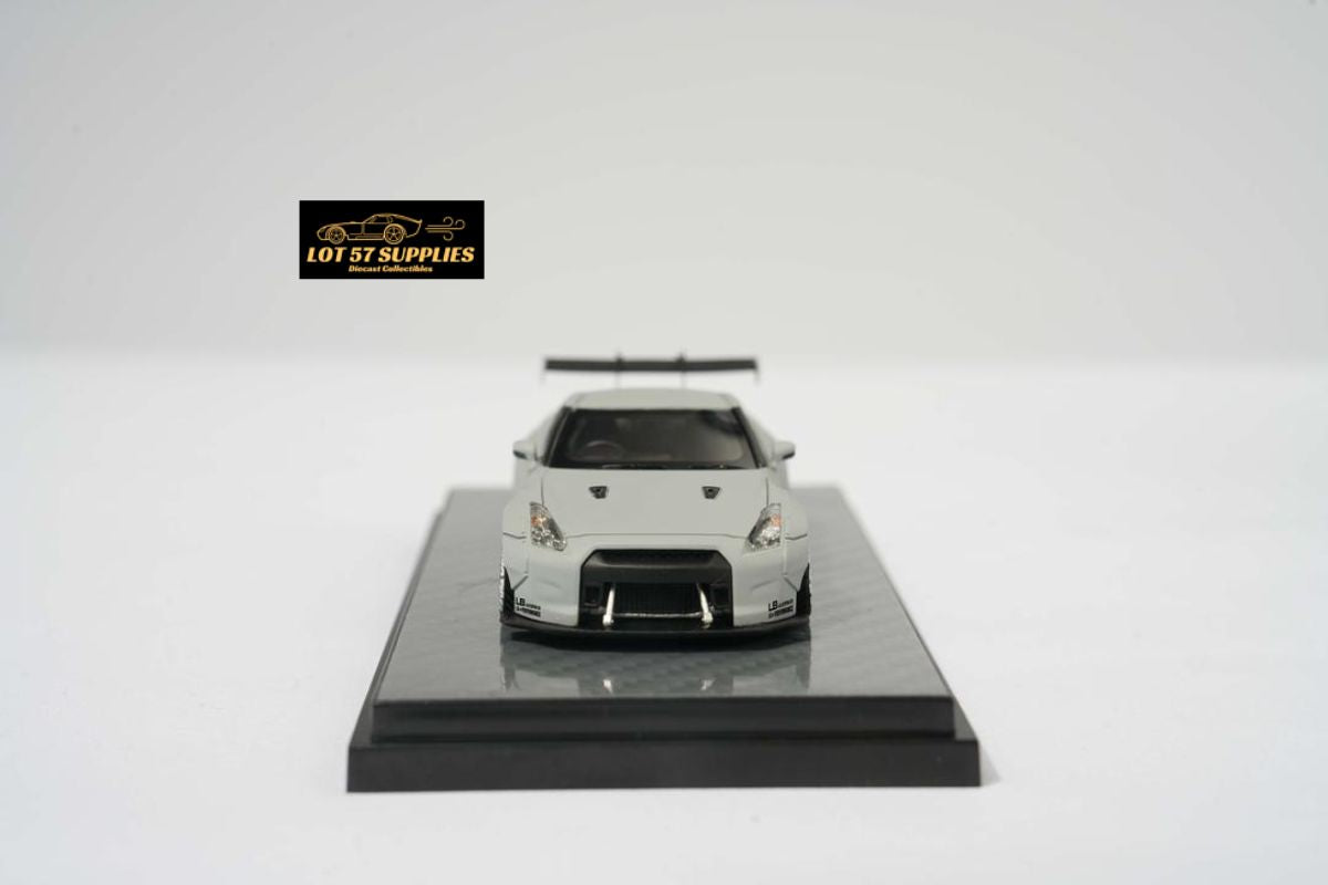 (Pre-Order) Error 404 LB-Works Nissan Skyline GT-R R35 Fighter Grey / Candy Red Limited to 299 Pcs Each 1:64